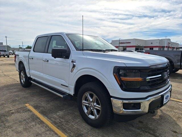 Used 2024 Oxford White Ford XLT image 7