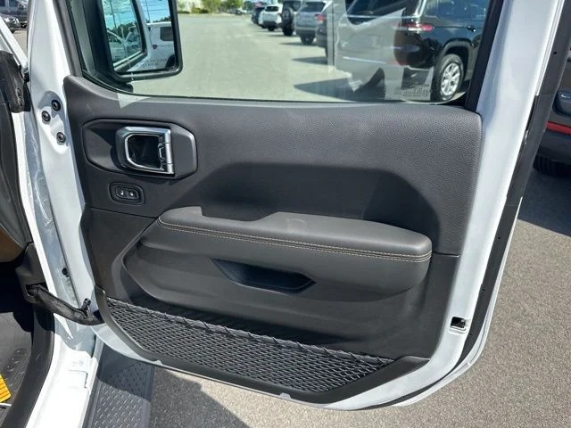 2025 Jeep Gladiator High Tide - Photo 10