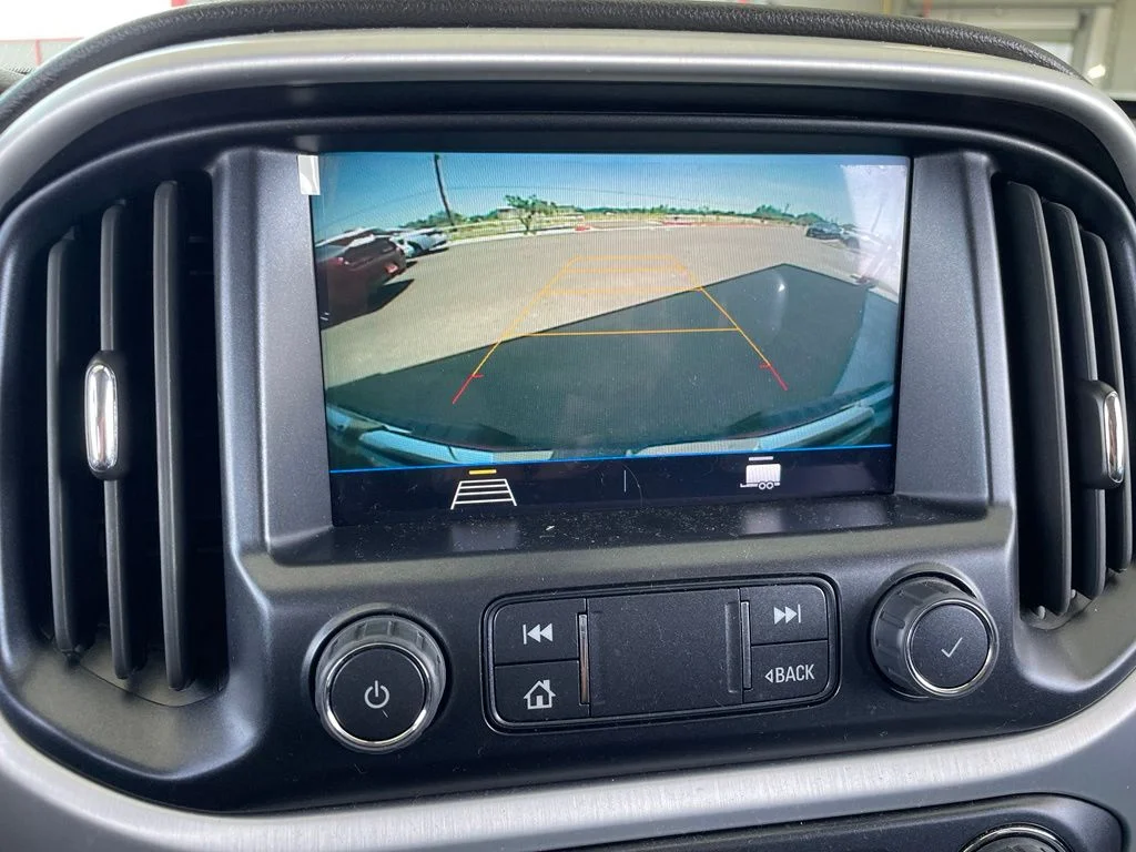Used 2022 Black GMC Elevation image 8