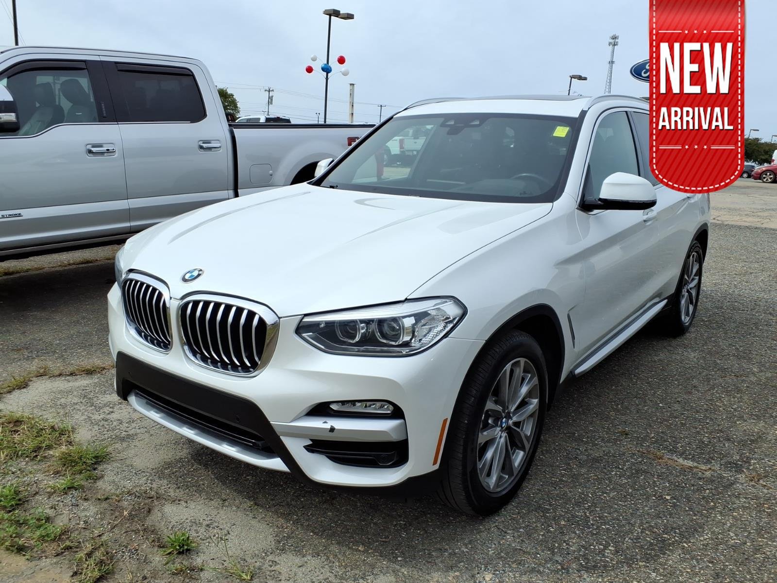 Used 2019  BMW xDrive30i image 1