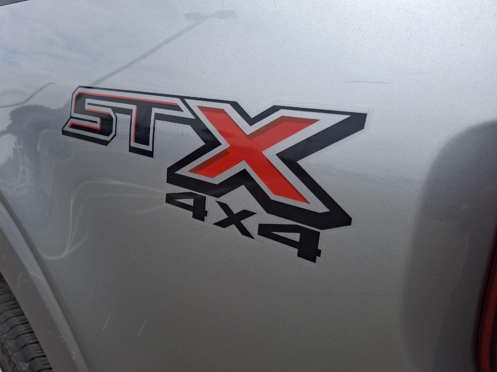 Used 2023 Iconic Silver Ford XL image 9