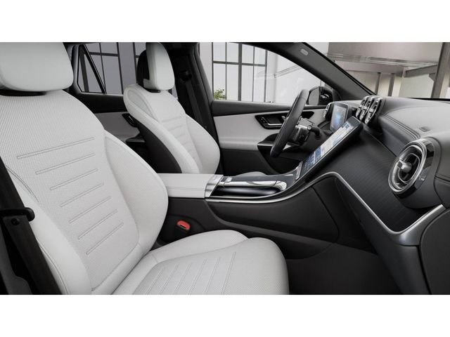 New 2026 Black Mercedes-Benz GLC 300 image 4