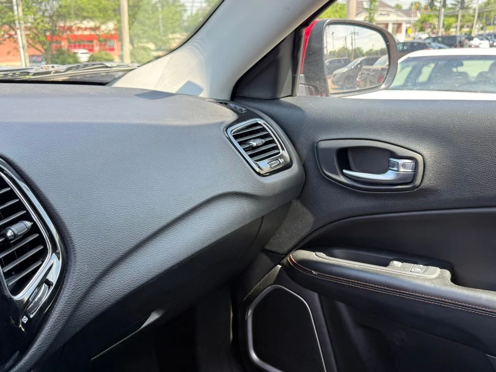 Used 2019 Red Jeep Limited image 21