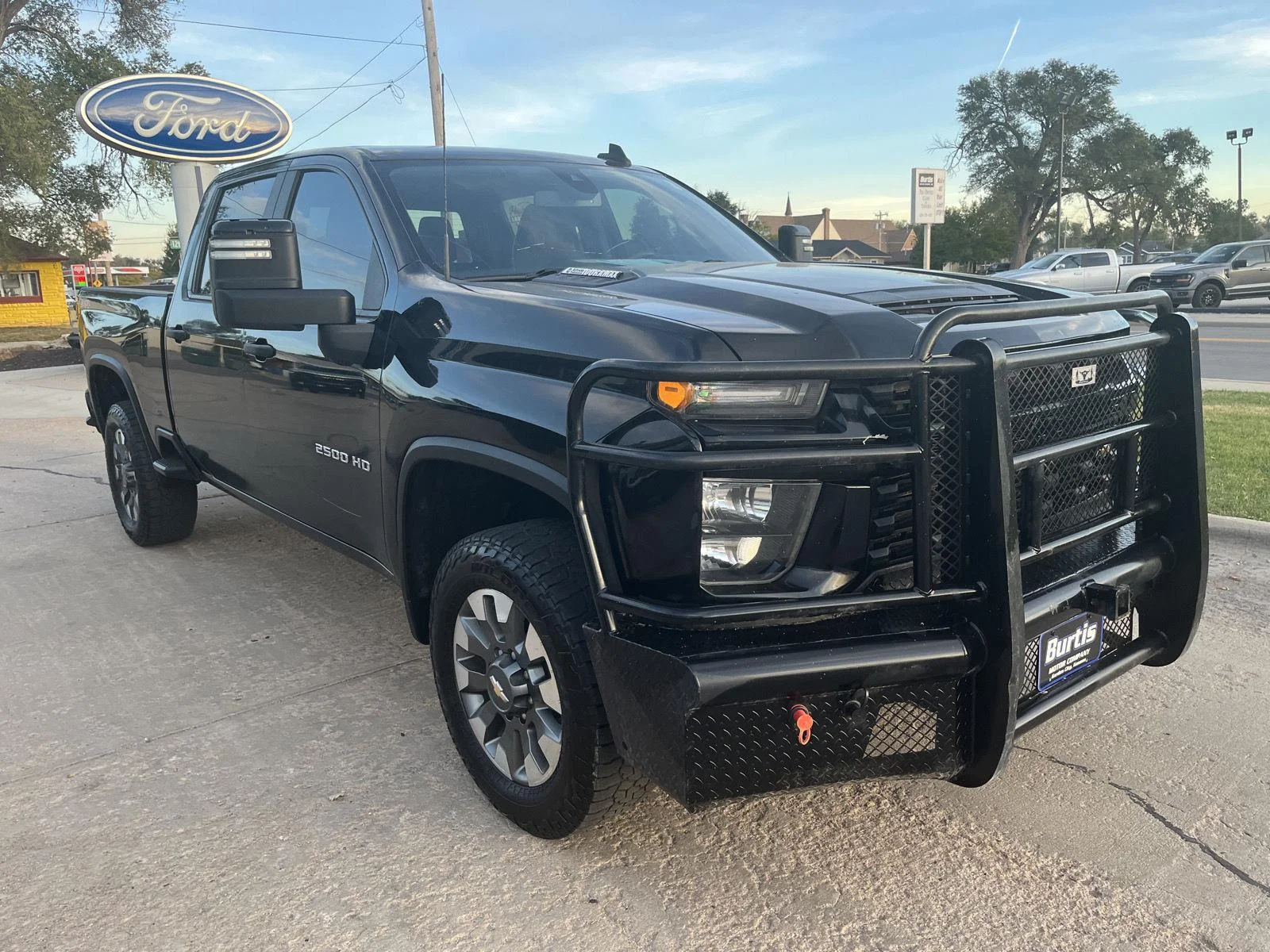 2022 Chevrolet Silverado 2500HD Custom - Photo 4