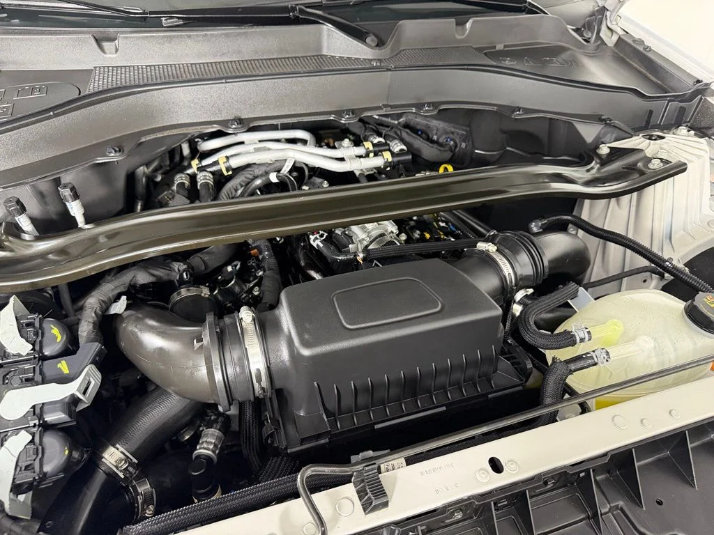 Used 2025 White Ford Platinum image 36