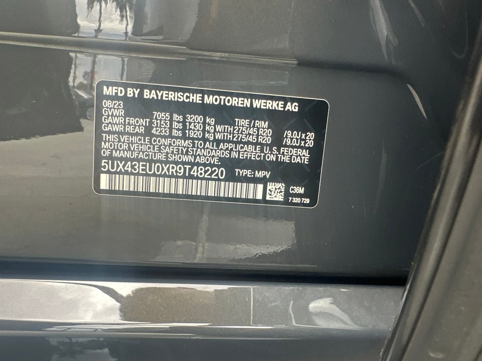 Used 2024 Dravit Gray Metallic BMW xDrive50e image 6