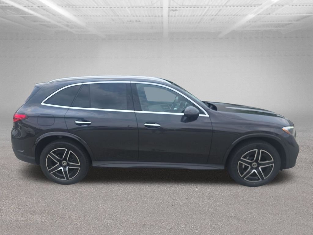 New 2026 Graphite Grey Metallic Mercedes-Benz GLC 300 image 6