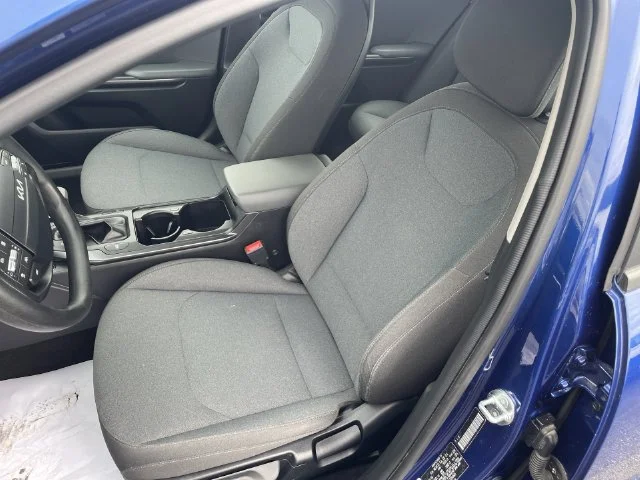 Used 2025 Blue Kia LXS image 17