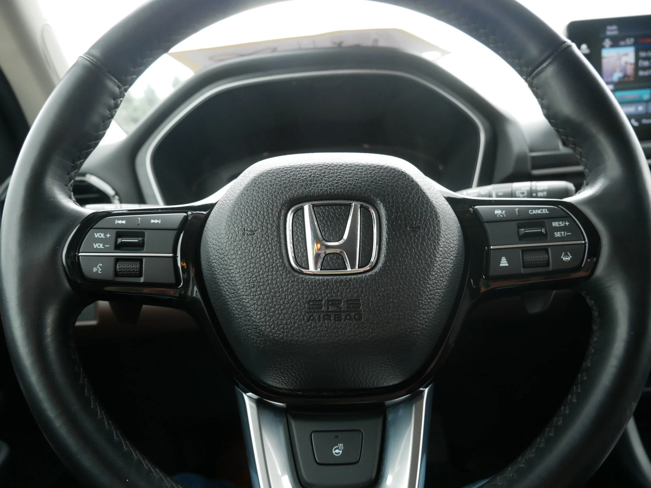 Certified Used 2024 Platinum White Pearl Honda Elite image 25