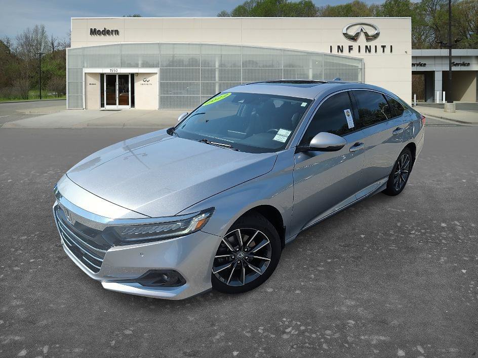 Used 2022 Silver Honda EX-L image 1