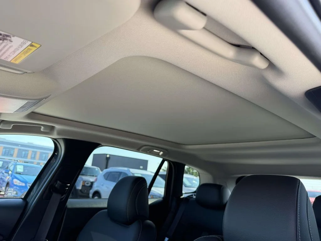 Certified Used 2025 Gray Metallic Mazda 2.5 S Premium Package image 4