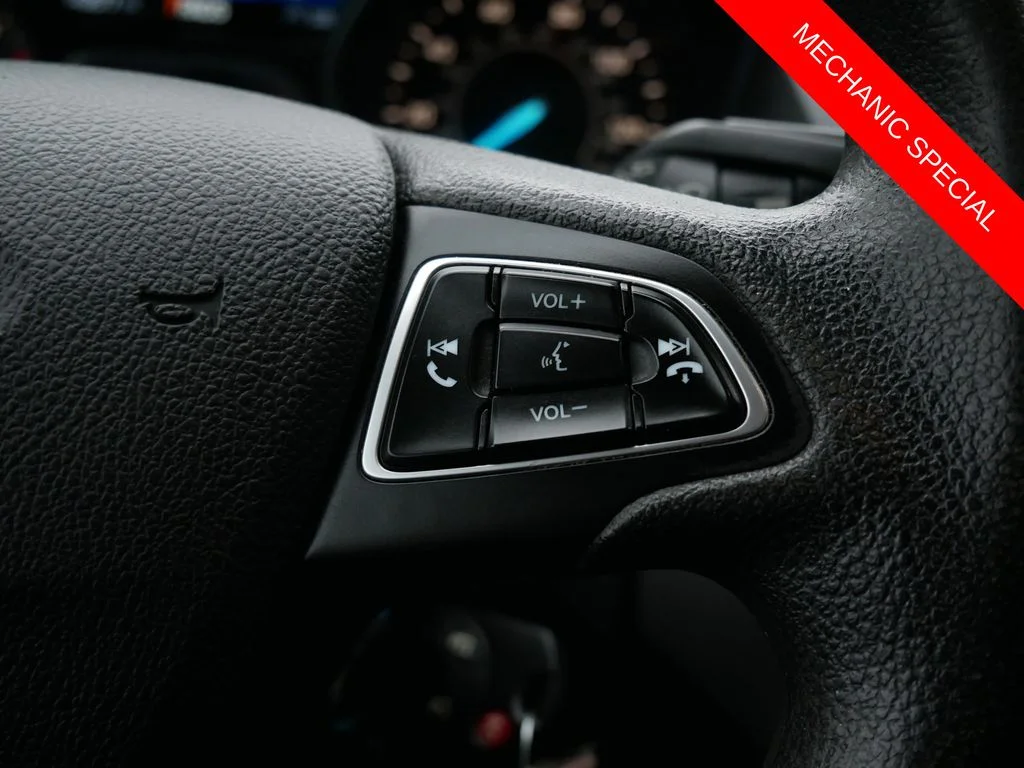 Used 2018 Black Ford SE image 19