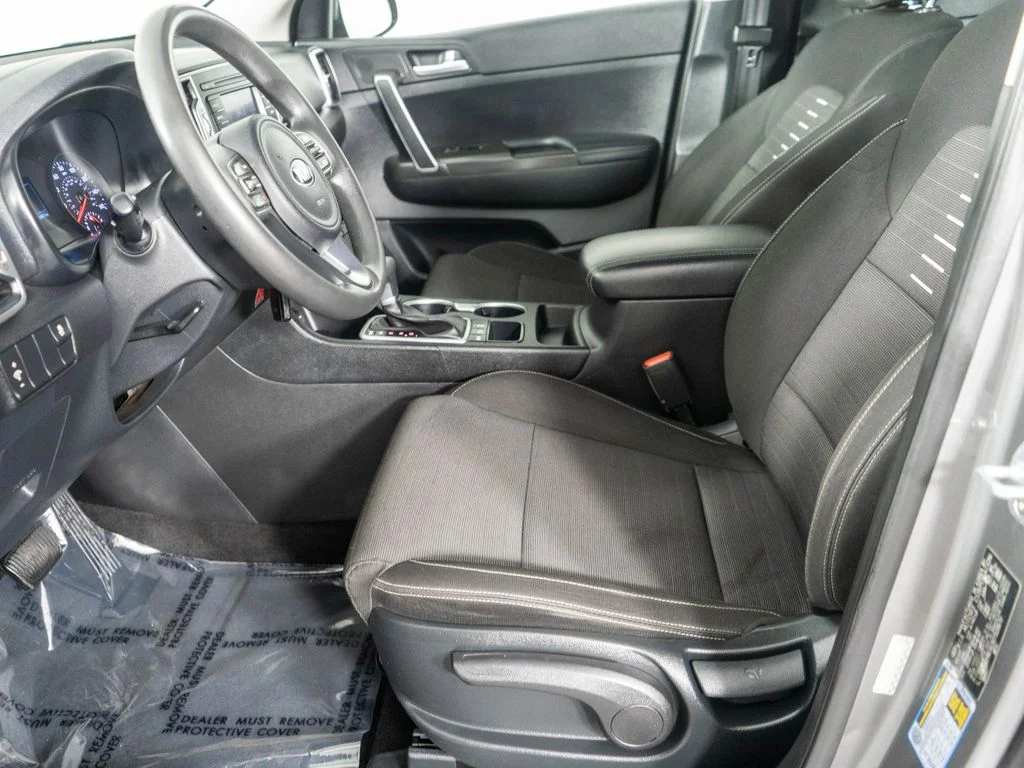 Used 2018 Silver Kia LX image 10
