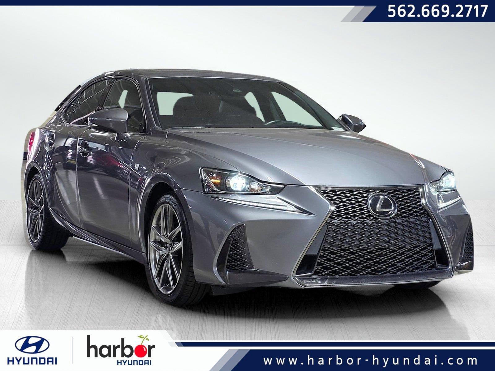 2017 Lexus IS