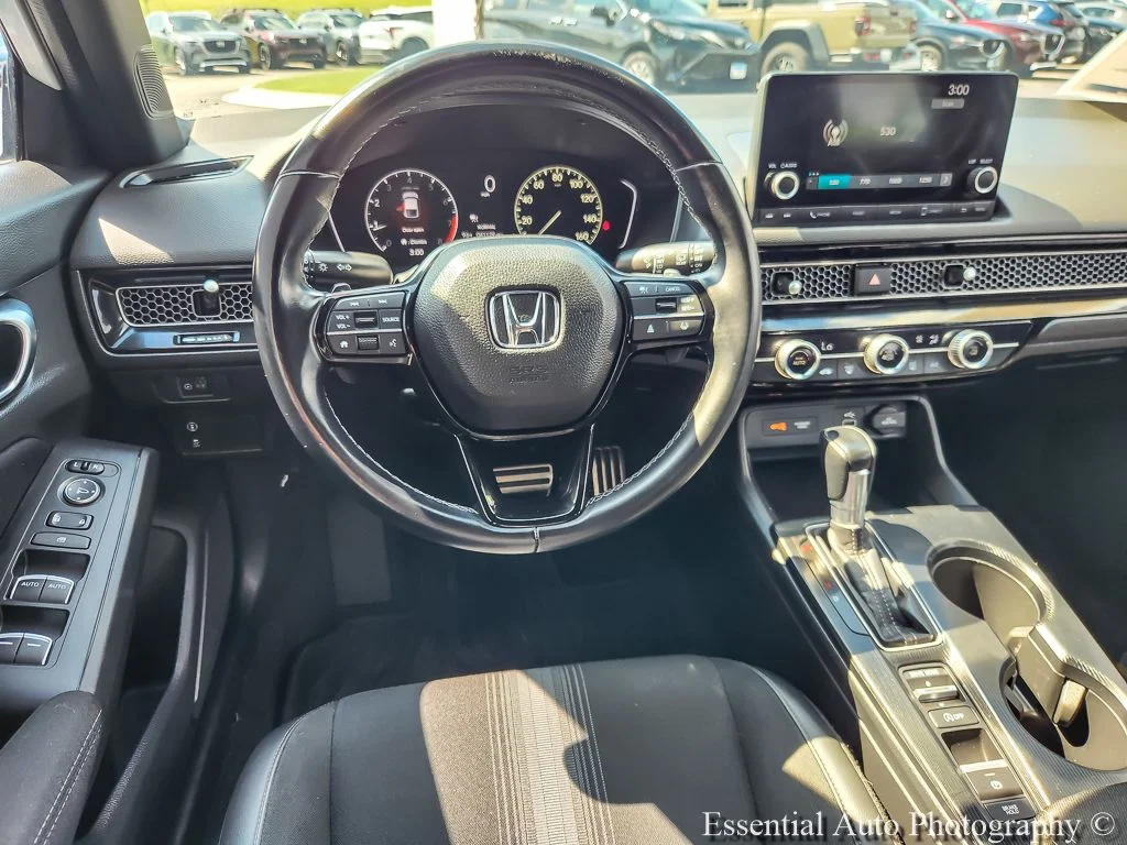Used 2022  Honda Sport image 10