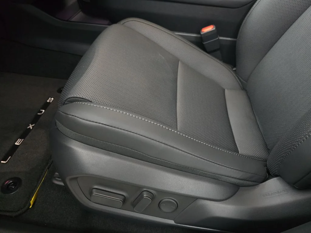 New 2026 Ultra White Lexus PREMIUM PLUS AWD image 27