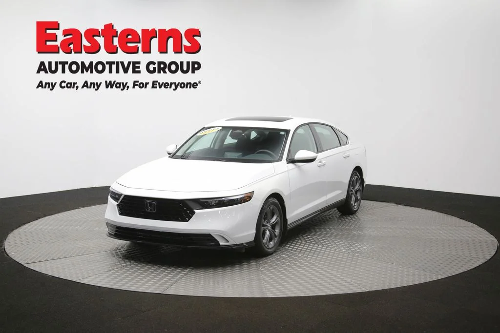 Used 2024 White Honda EX image 54
