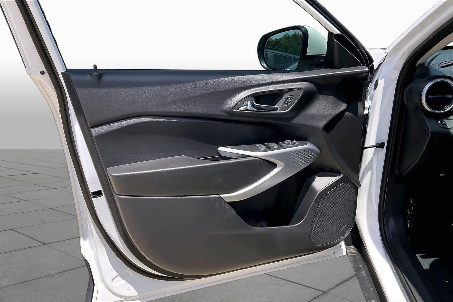 2026 Chevrolet Trax LS - Photo 11