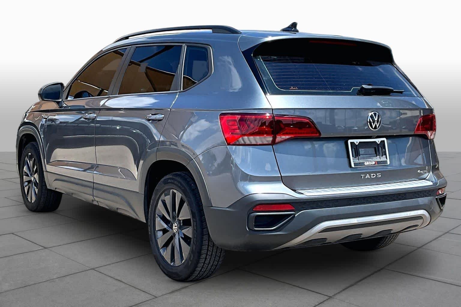 Used 2022 Platinum Gray Metallic Volkswagen S image 12