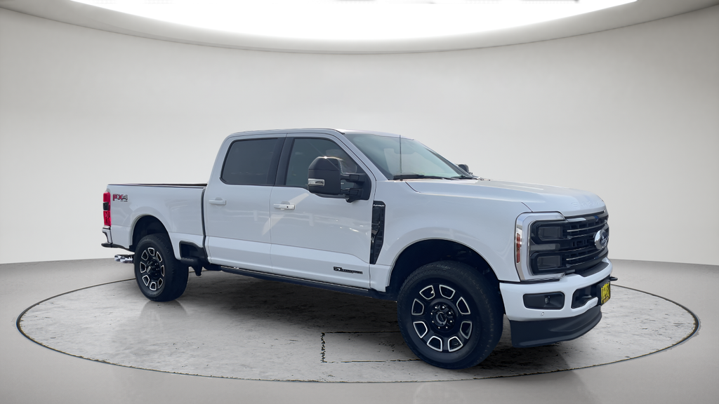 New 2026 Star White Metallic Tri-Coat Ford F-250® Platinum® image 4
