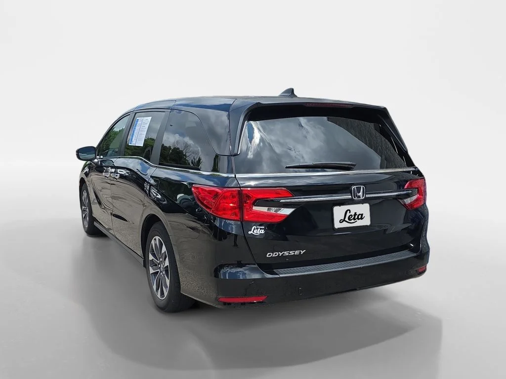 2024 Honda Odyssey EX-L - Photo 6