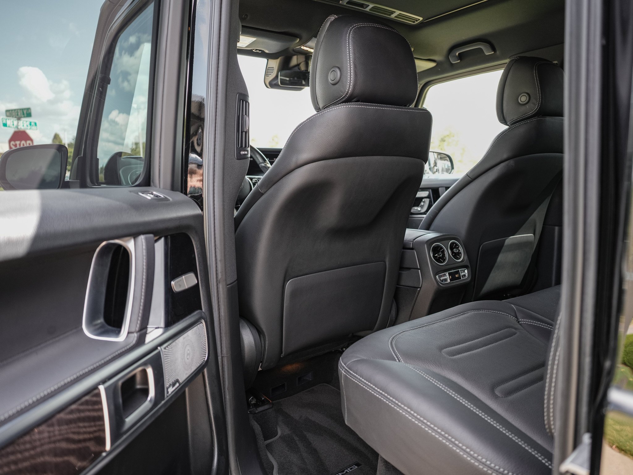 Certified Used 2022 Black Mercedes-Benz G 550 image 34