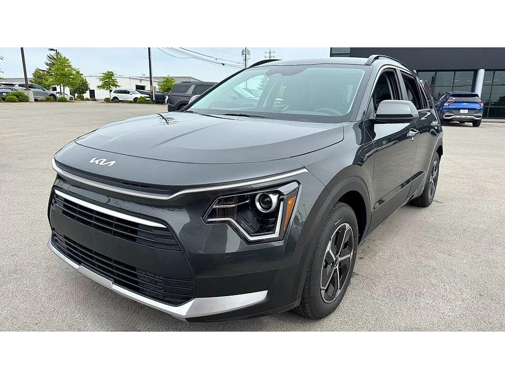 New 2026 Interstellar Gray Kia LX image 28