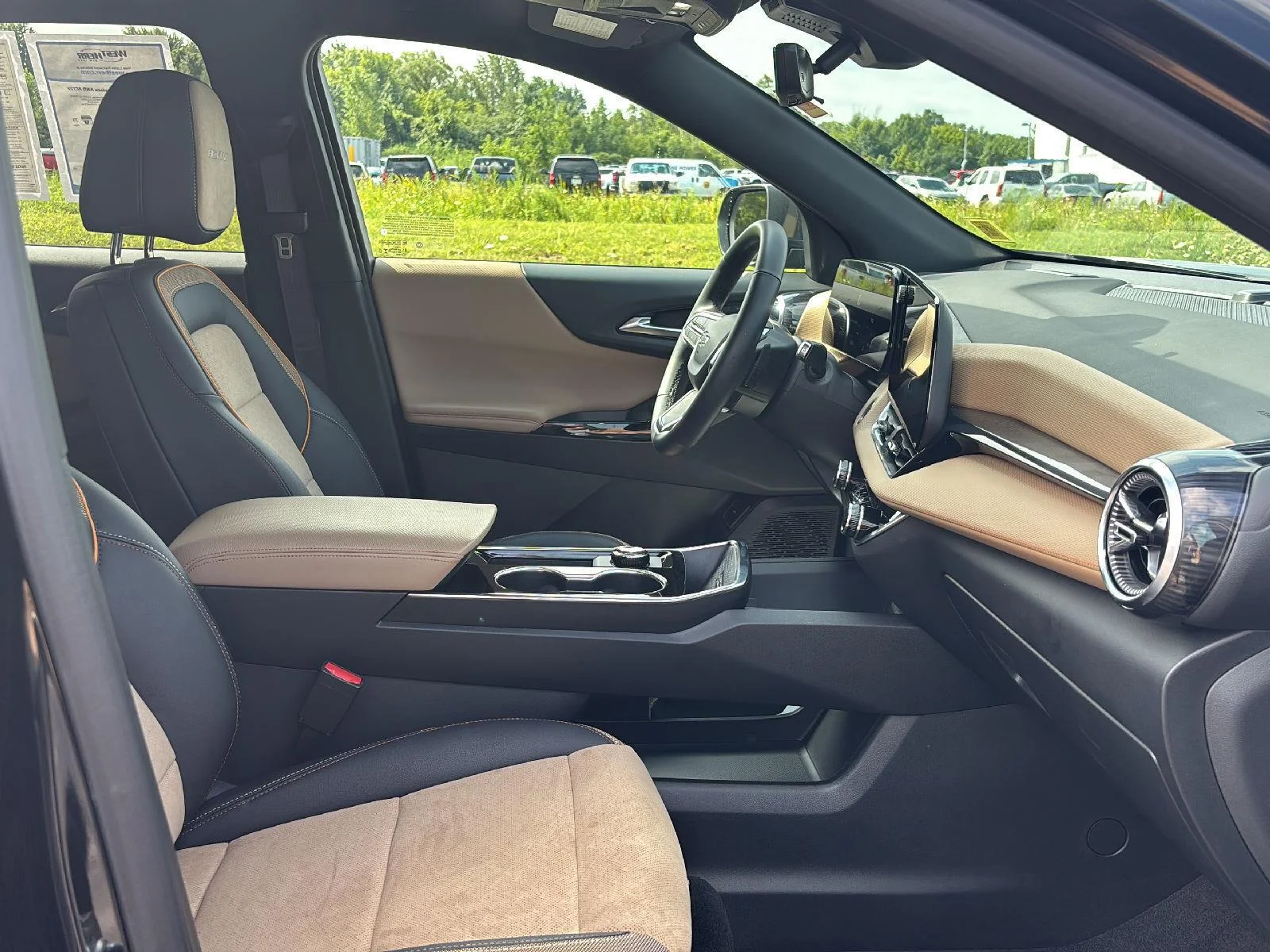 Used 2025 Mosaic Black Metallic Chevrolet ACTIV image 25