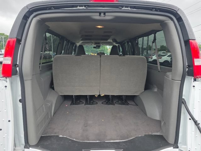 Used 2025 Summit White Chevrolet 1LT image 4