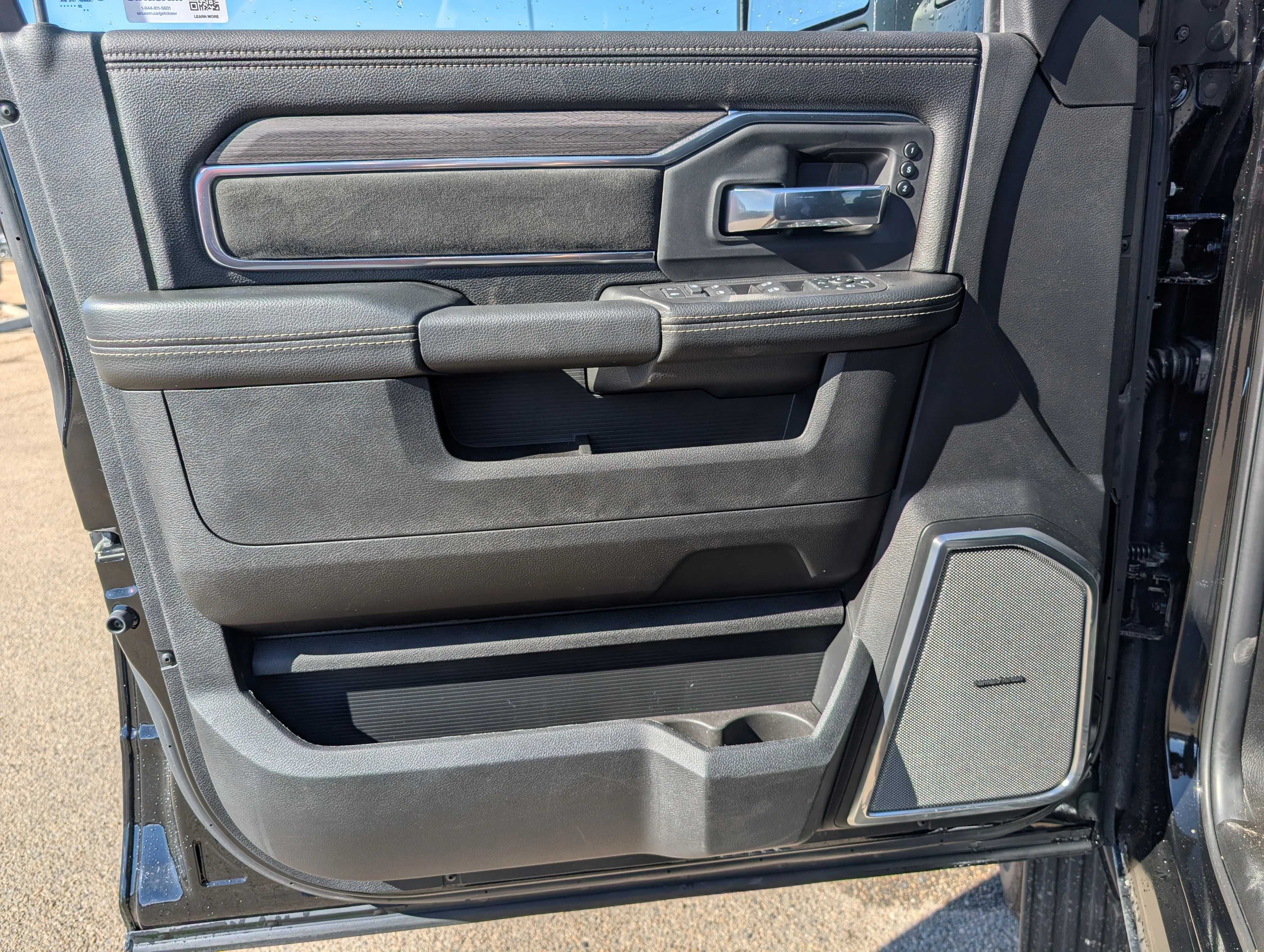 Used 2026 Diamond Black Crystal Pearlcoat Ram Laramie image 15