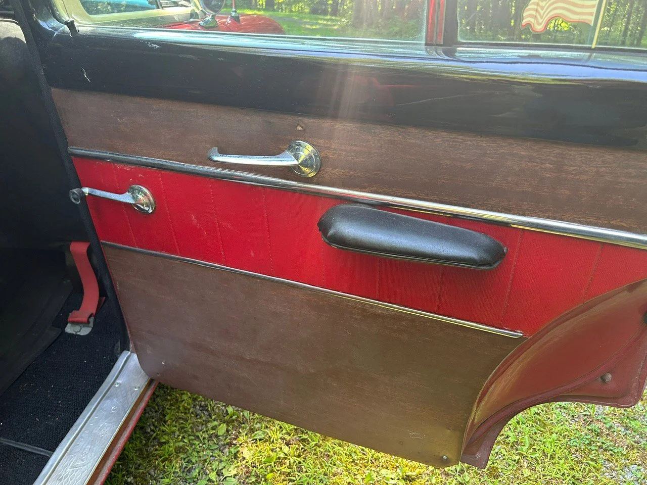 Used 1953  Ford Wagon image 6