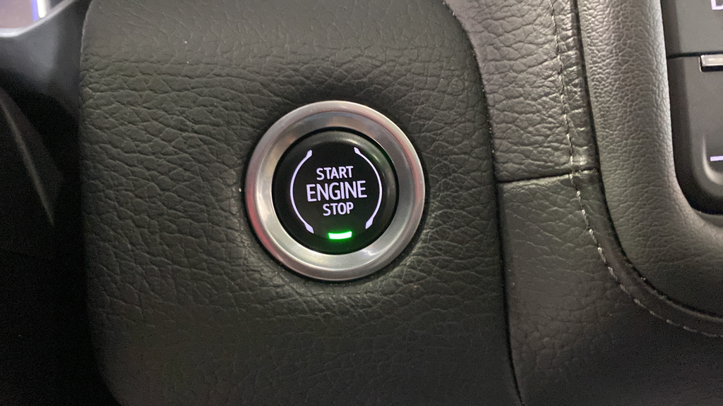 Used 2021 Onyx Black GMC Denali image 22