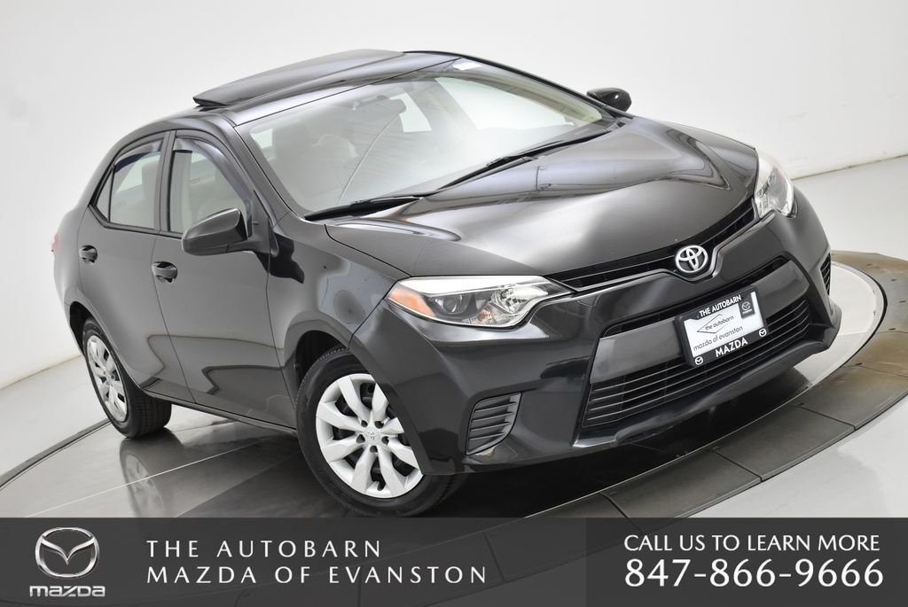 Used 2015 Toyota Corolla LE with VIN 2T1BURHE7FC383158 for sale in Evanston, IL