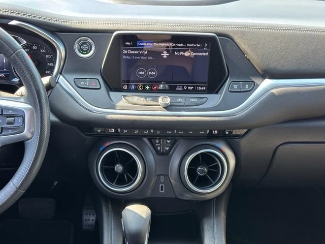 Used 2021 SILVER ICE METALLIC Chevrolet LT image 13