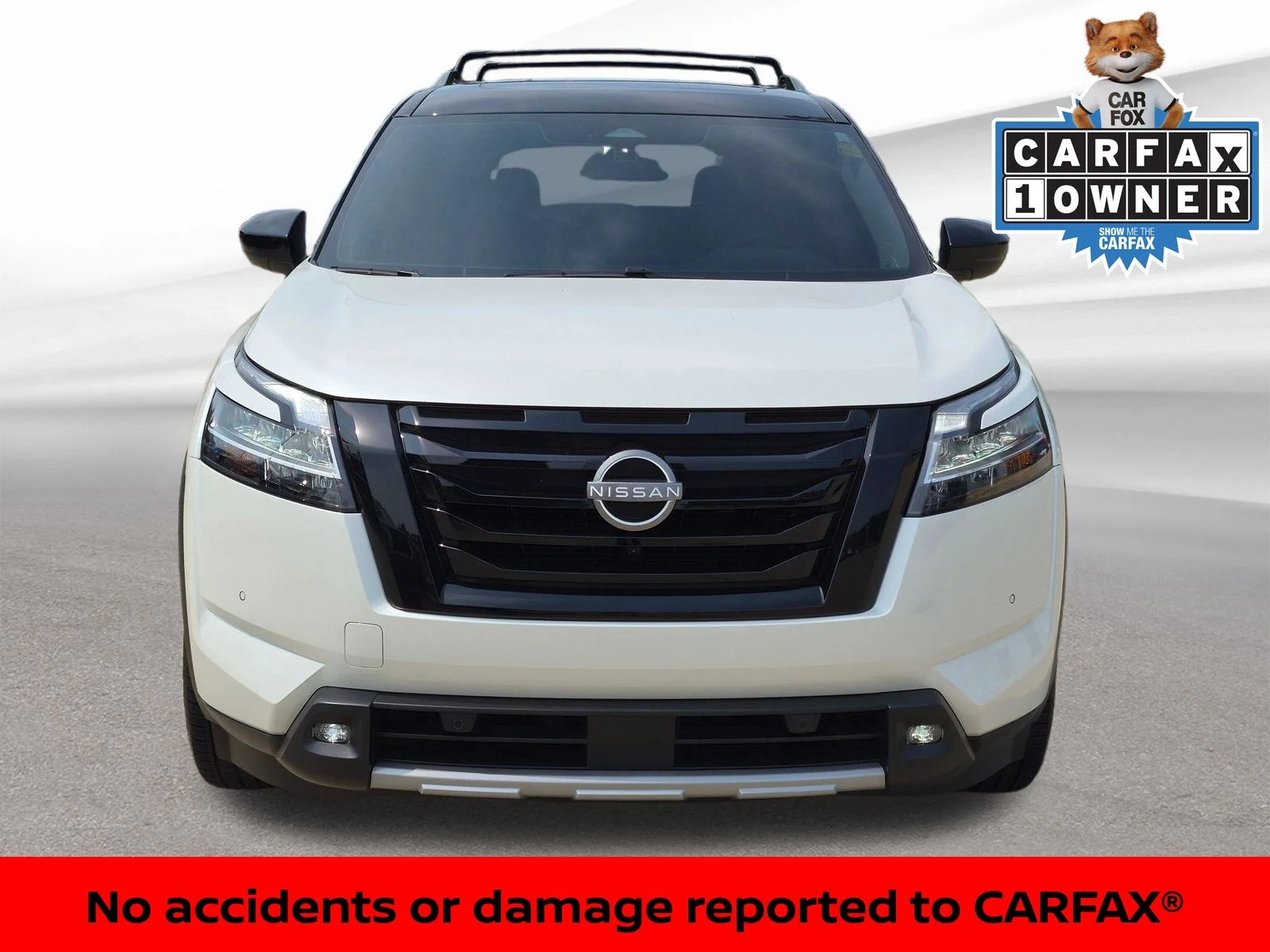 Certified Used 2024 Pearl White Nissan Platinum image 3