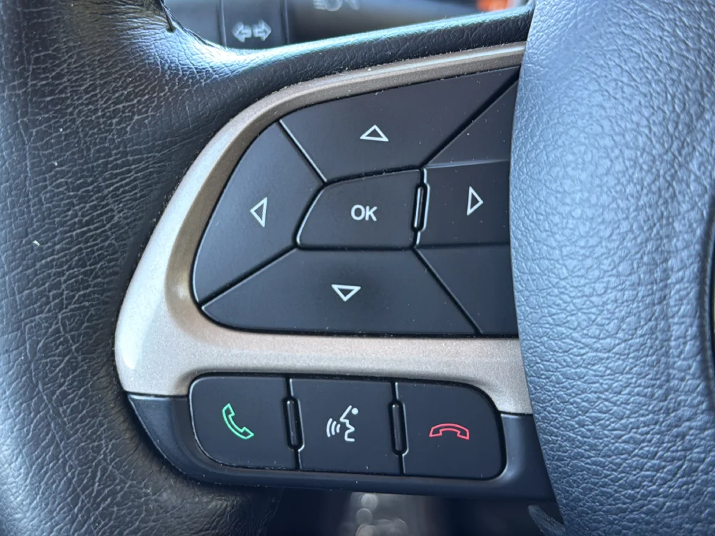 Used 2016 Orange Jeep Latitude image 31