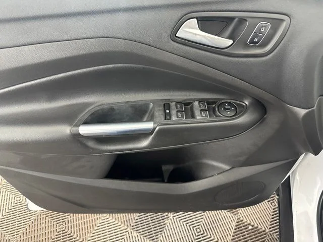 Used 2017 White Ford SE image 18