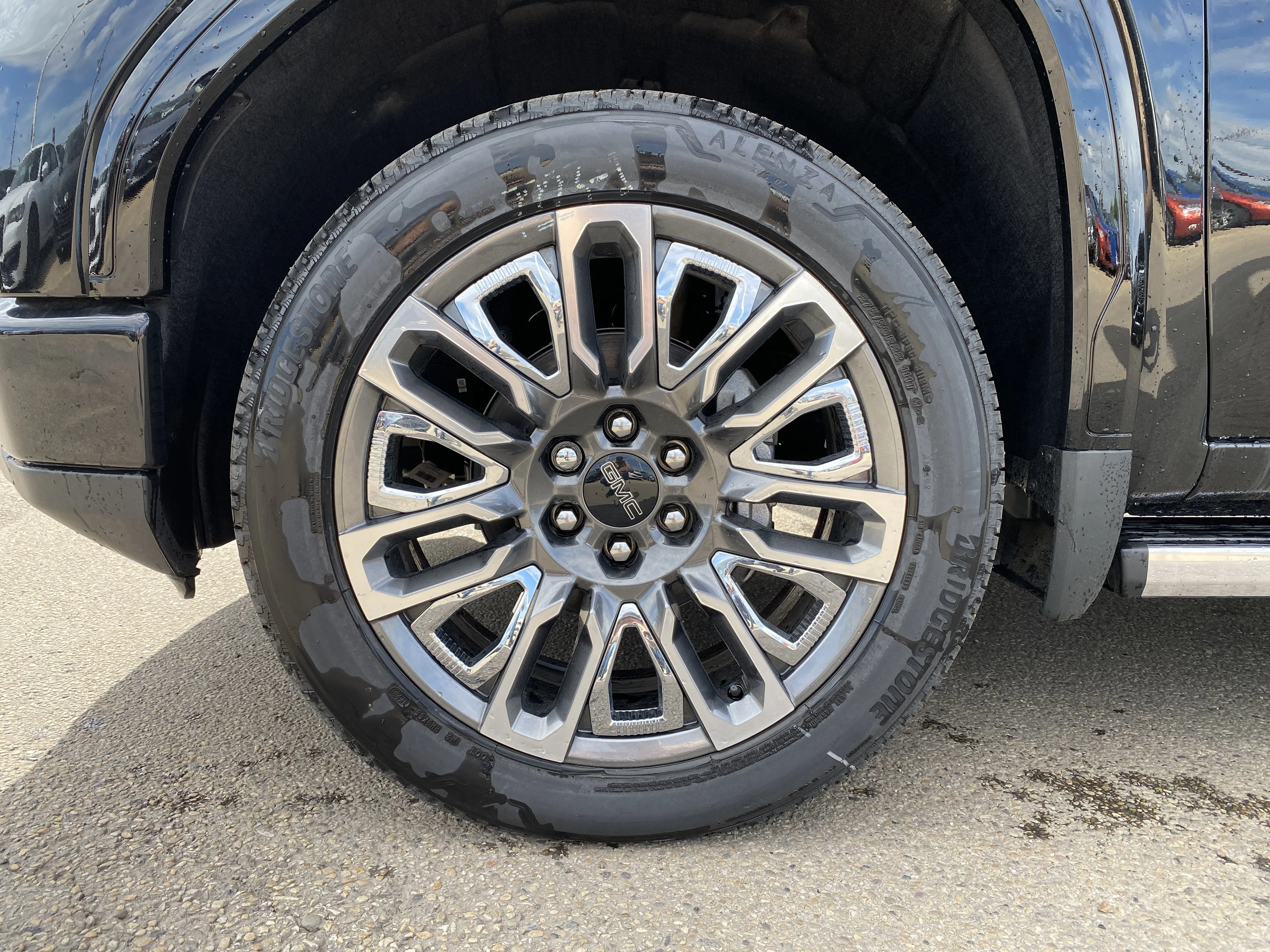 New 2026 ONYX BLACK GMC Denali Ultimate image 12
