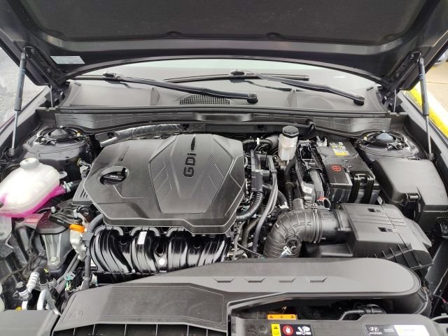Used 2025 Blue Hyundai SEL image 28