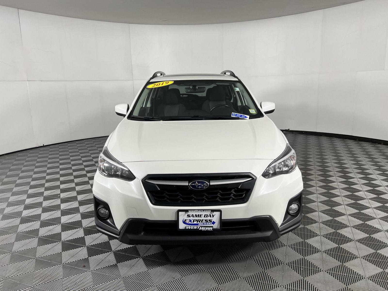 Used 2019 Crystal White Pearl Subaru Premium image 3