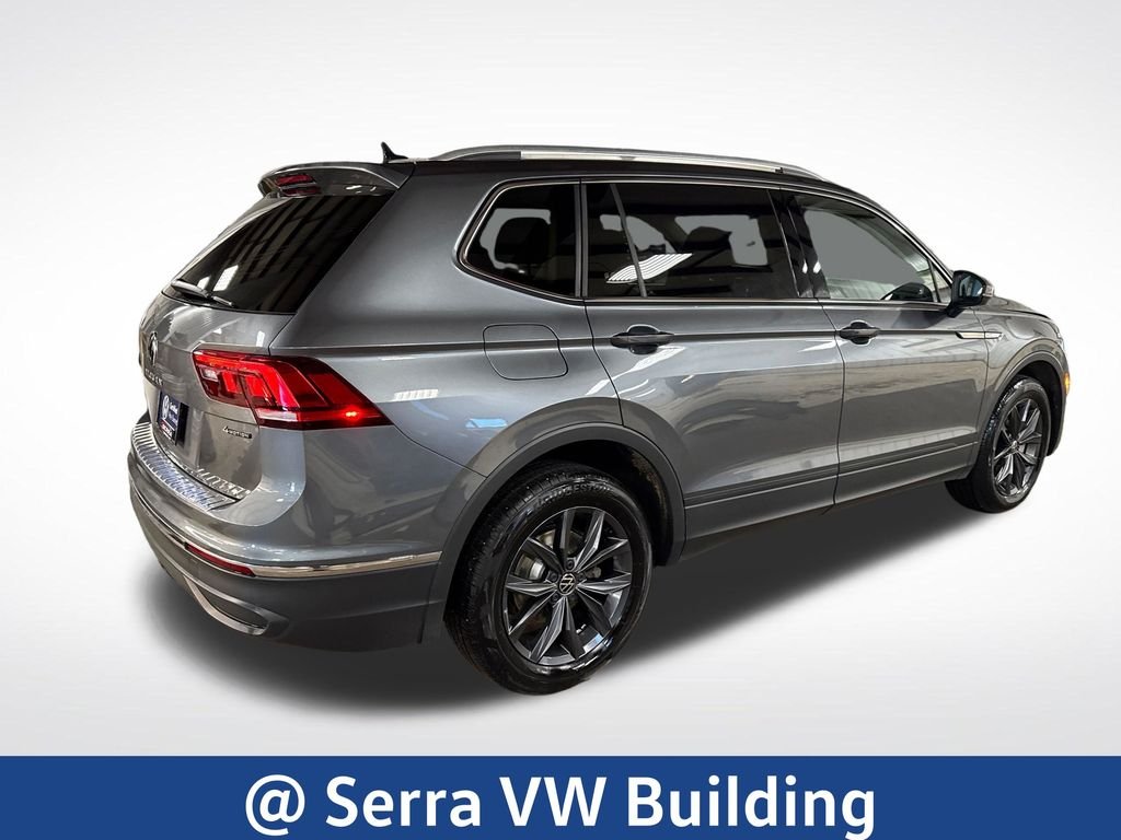 Used 2022 Platinum Gray Metallic Volkswagen 2.0T SE image 5