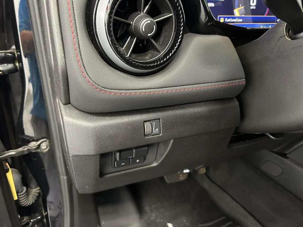 Used 2025 Black Chevrolet Z71 image 18