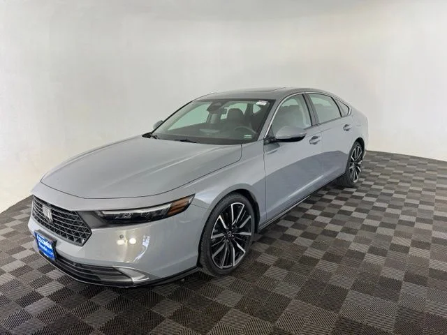 Used 2025 Gray Honda Touring image 3
