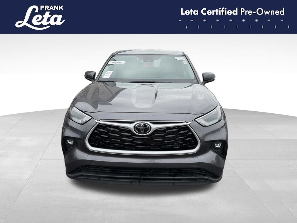 Used 2024 Magnetic Gray Metallic Toyota  image 8