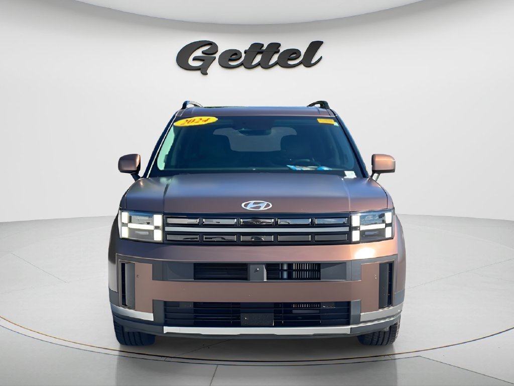 Used 2024  Hyundai Limited image 2