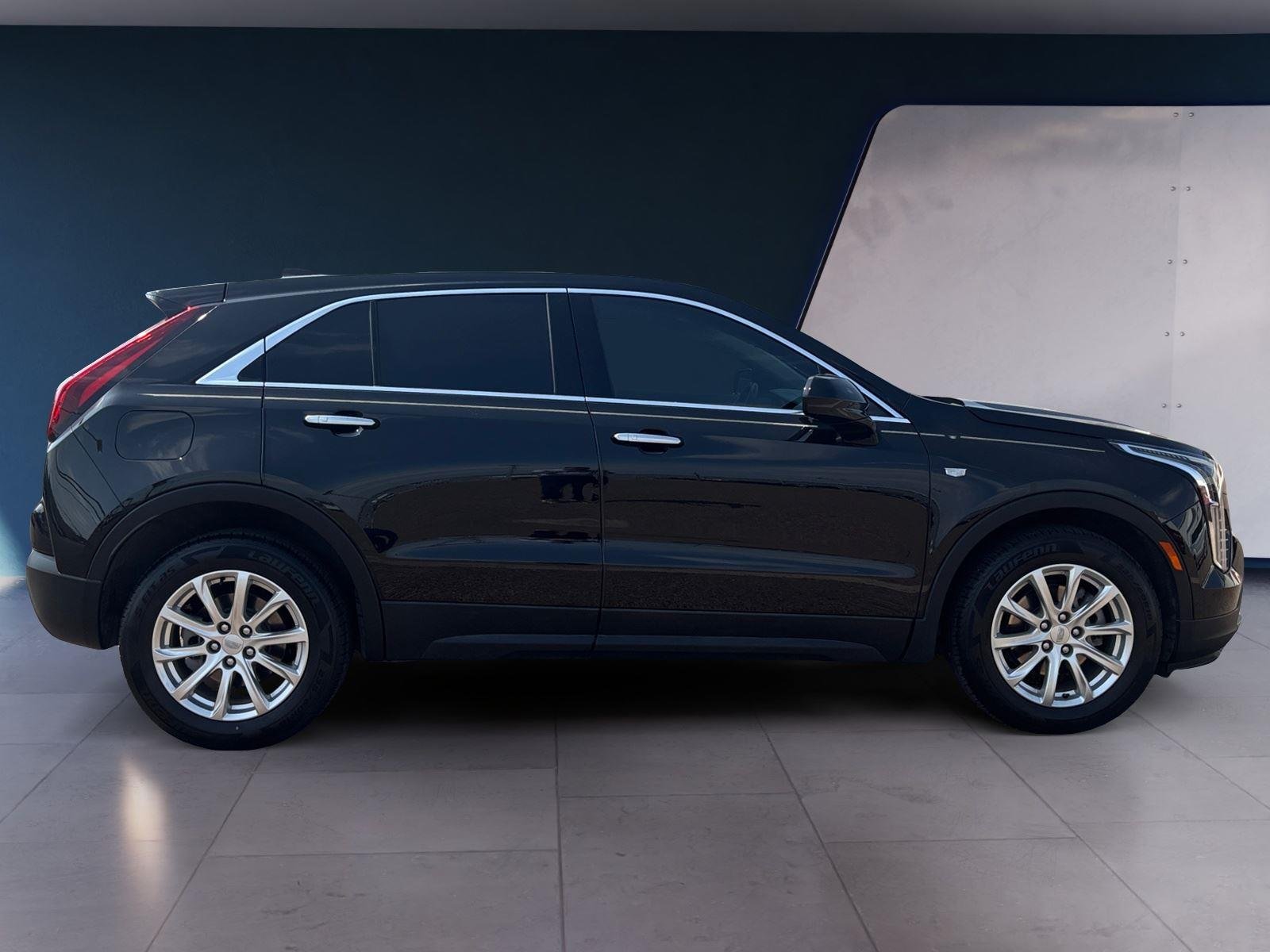 Used 2023 Stellar Black Metallic Cadillac FWD Luxury image 6