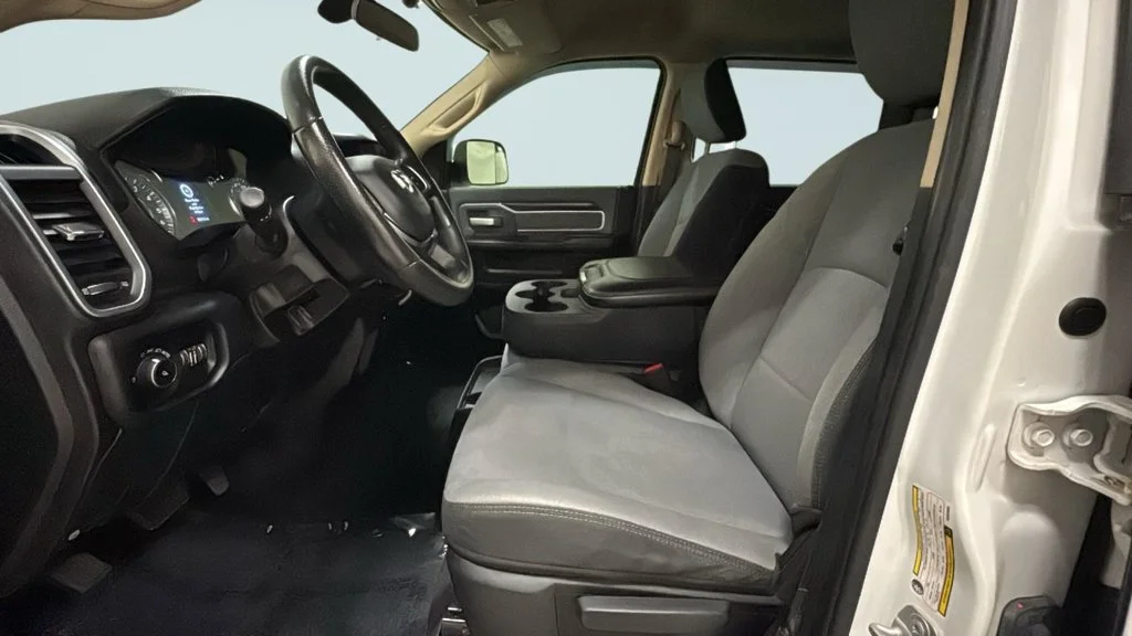 Used 2019 White Ram Big Horn image 6