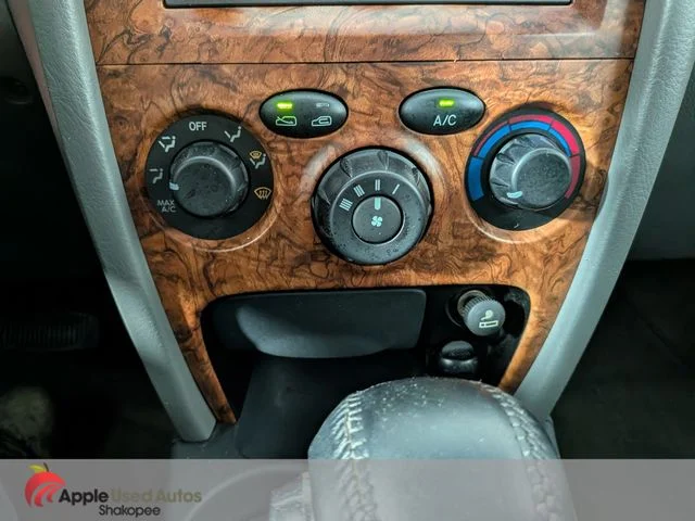Used 2004 Silver Hyundai GLS image 18