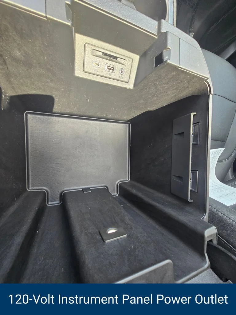 Used 2019 White Chevrolet LT Trail Boss image 35