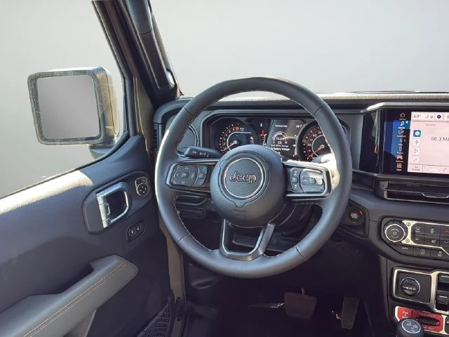 Photo 33